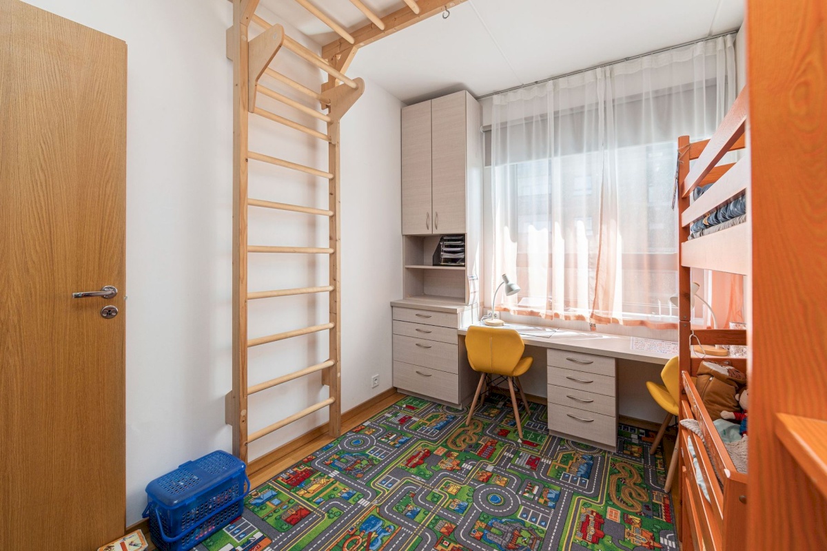 Tallinn, Lasnamäe linnaosa, Virbi 8