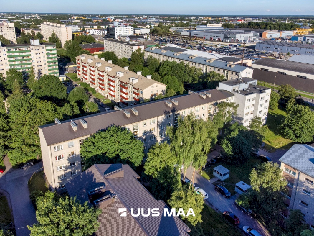 Tallinn, Lasnamäe linnaosa, Punane tn 9