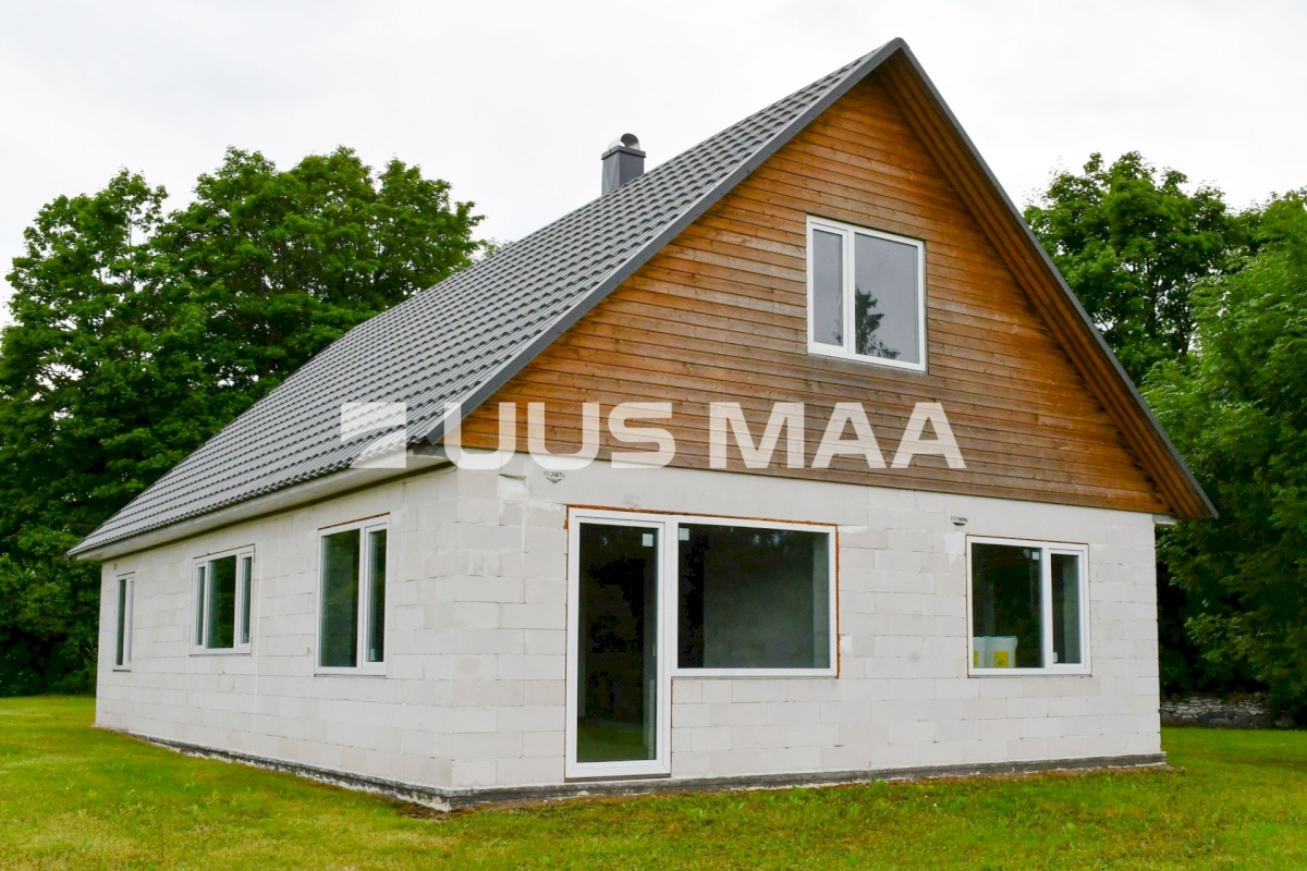 Lääne-Nigula vald, Kabeli küla, Sireli