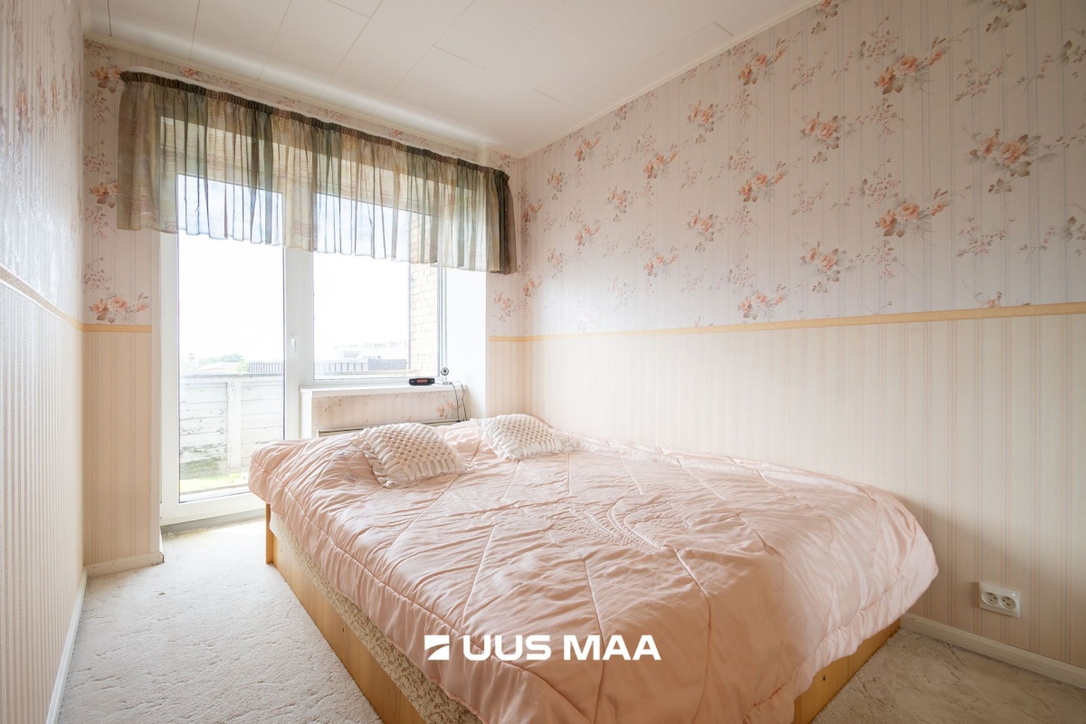 Saaremaa vald, Kuressaare linn, Tallinna 18