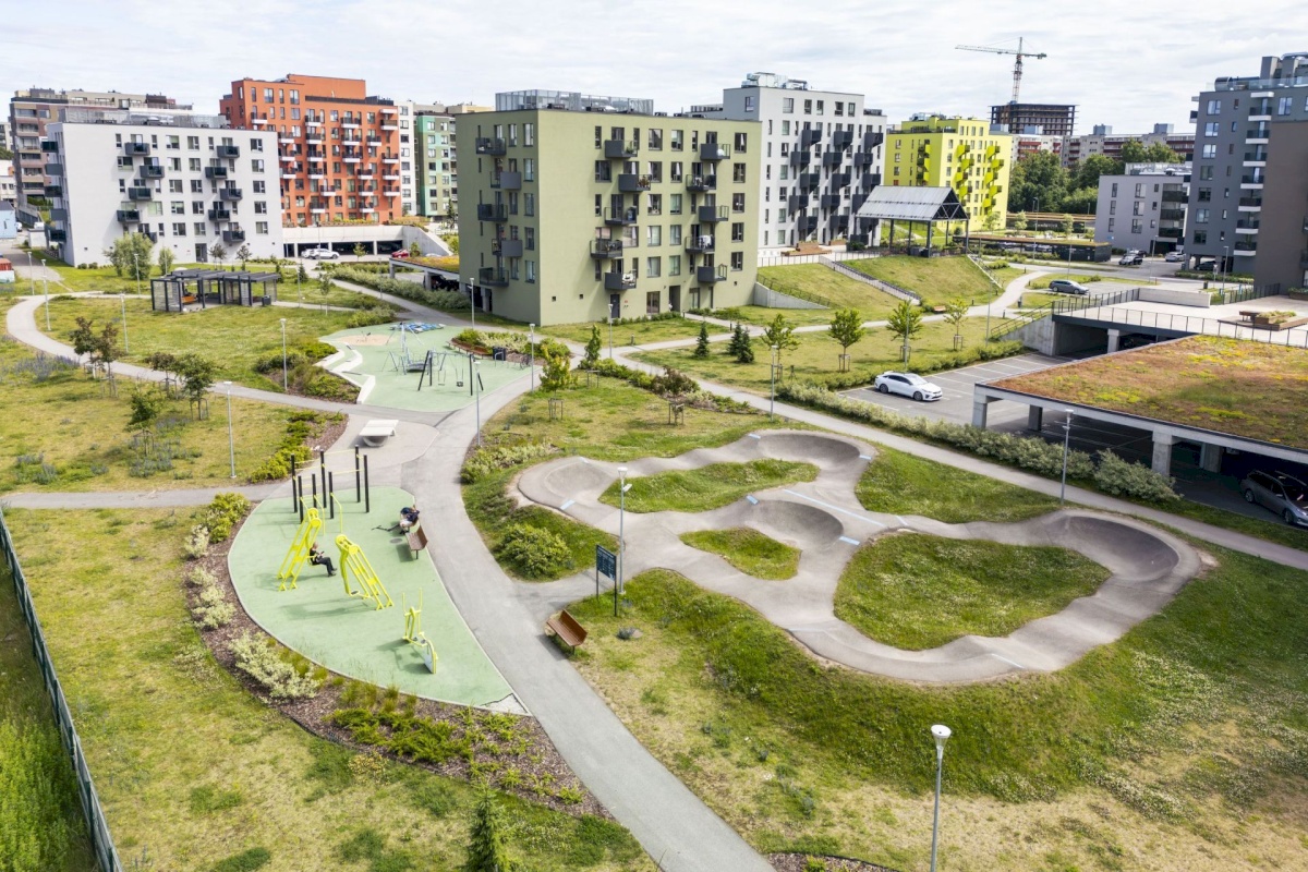 Tallinn, Mustamäe linnaosa, Aiandi 7/1