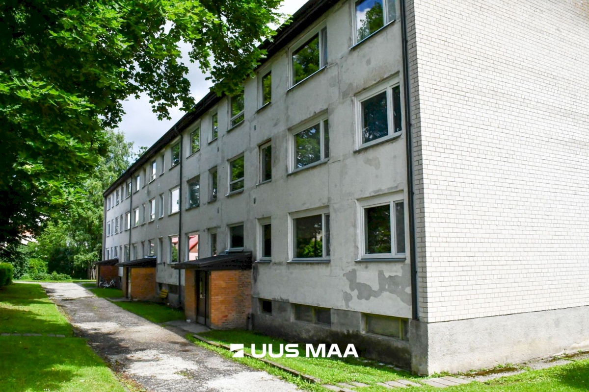 Lääneranna vald, Lihula linn, Tallinna mnt. 1