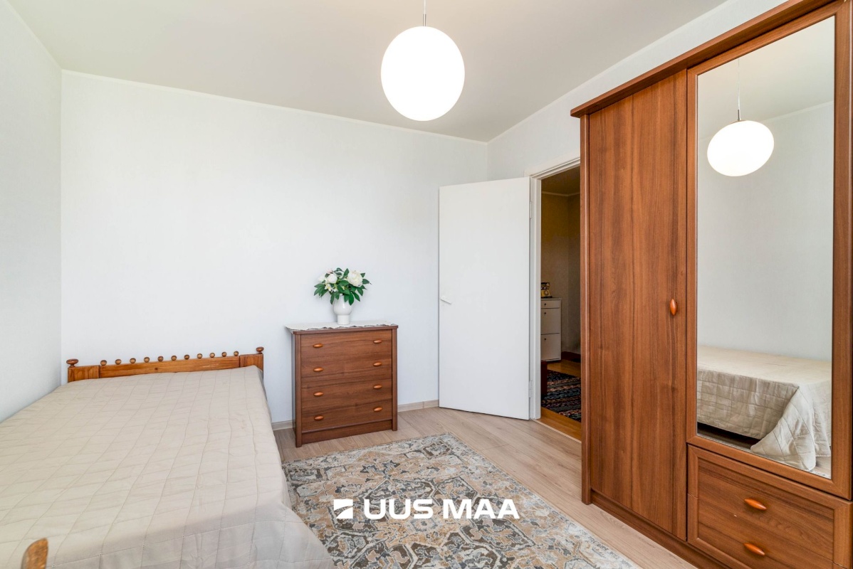Viljandi linn, Männimäe, Riia mnt 65