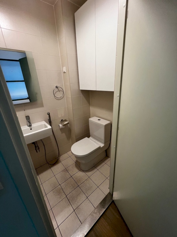 Tallinn, Kesklinna linnaosa, Pärnu mnt 27