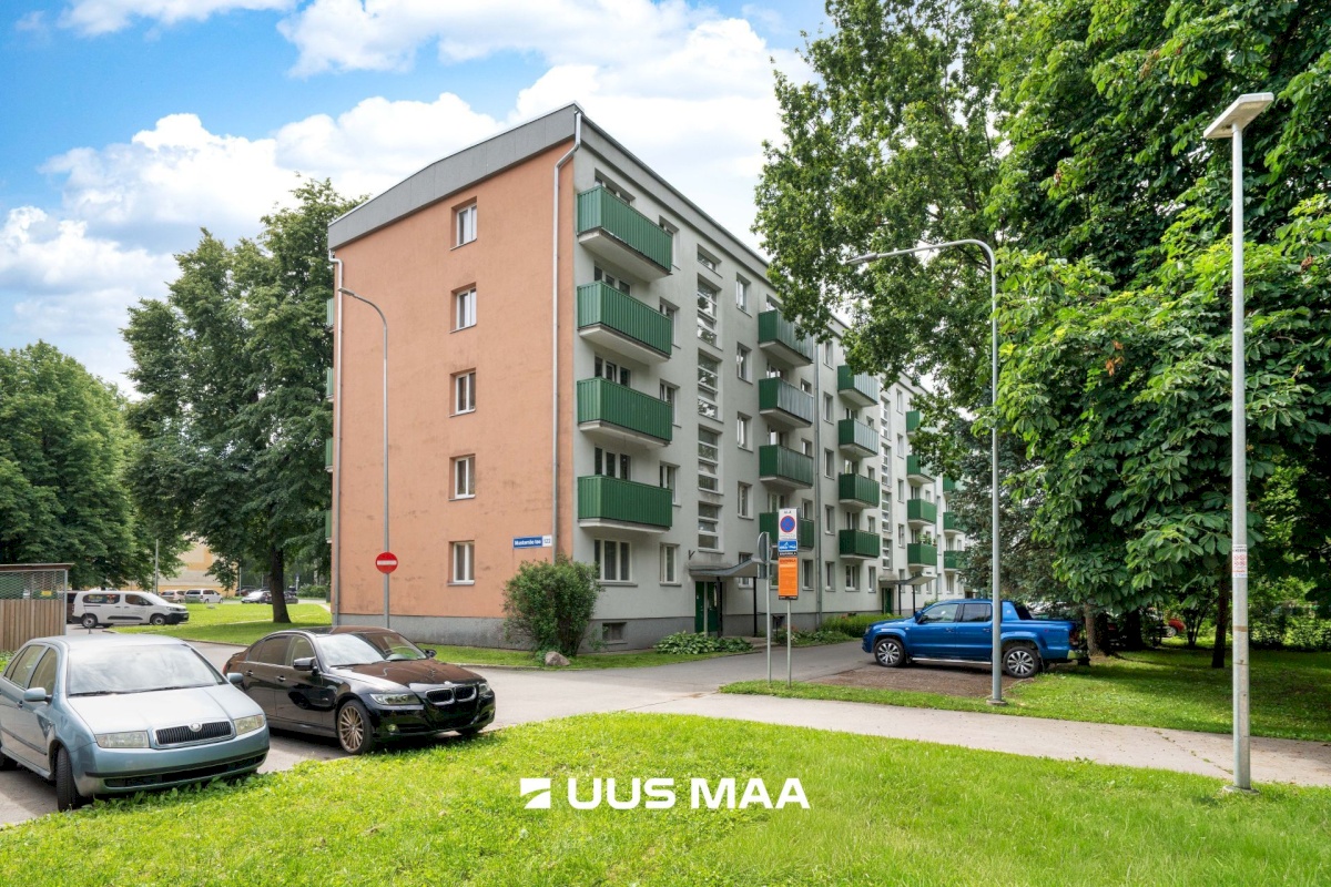 Tallinn, Mustamäe linnaosa, Mustamäe, Mustamäe tee 122