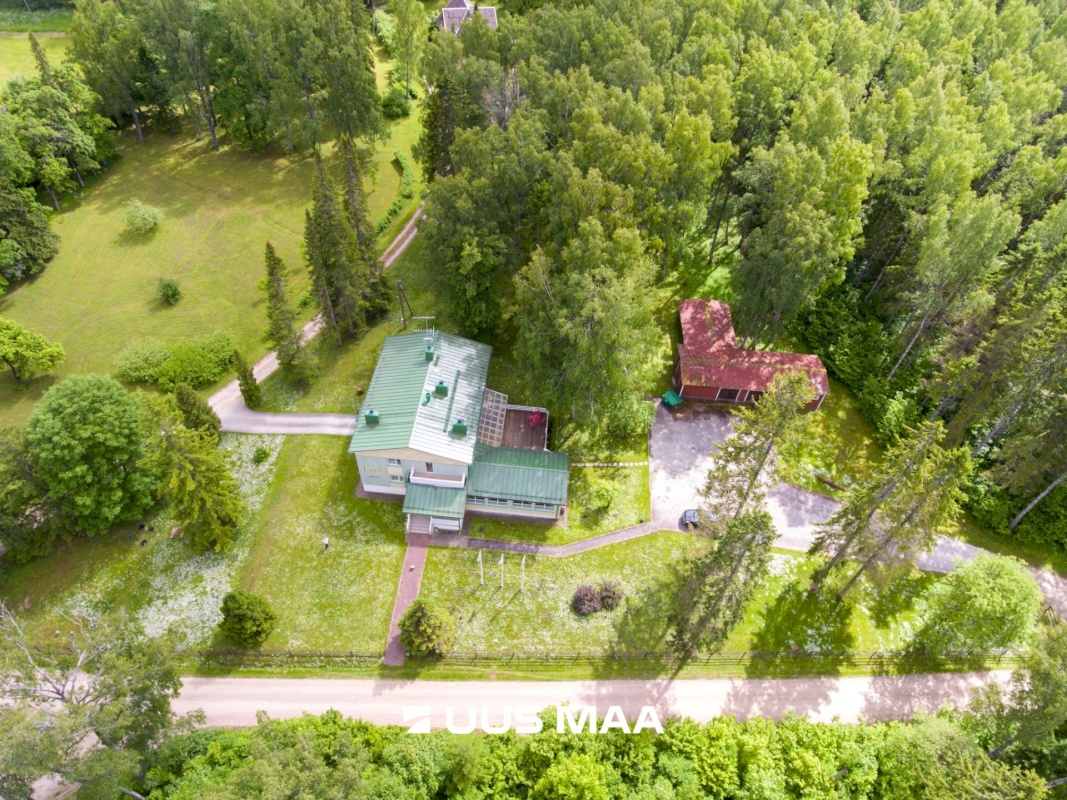 Tapa vald, Järvajõe küla, Laululinnu külalistemaja