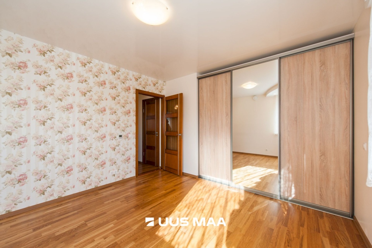 Tallinn, Pirita linnaosa, Ubalehe tee 6