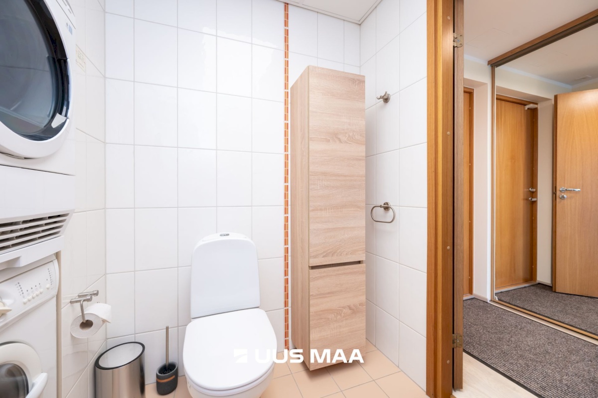 Tallinn, Kesklinna linnaosa, Viru väljak 6