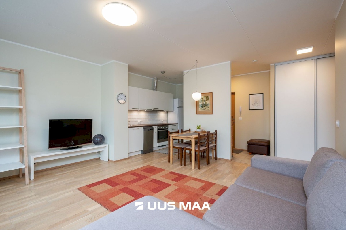 Tartu linn, Tartu linn, Raadi-Kruusamäe, Raadi, Pärna allee 9