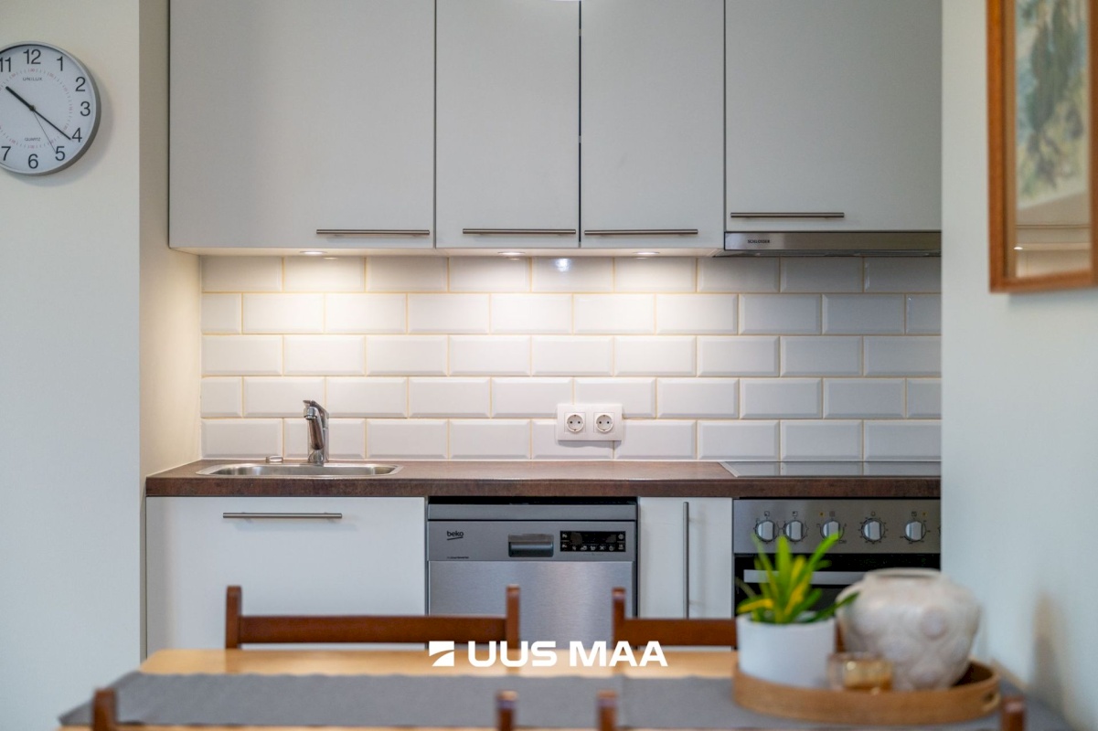 Tartu linn, Tartu linn, Raadi-Kruusamäe, Raadi, Pärna allee 9