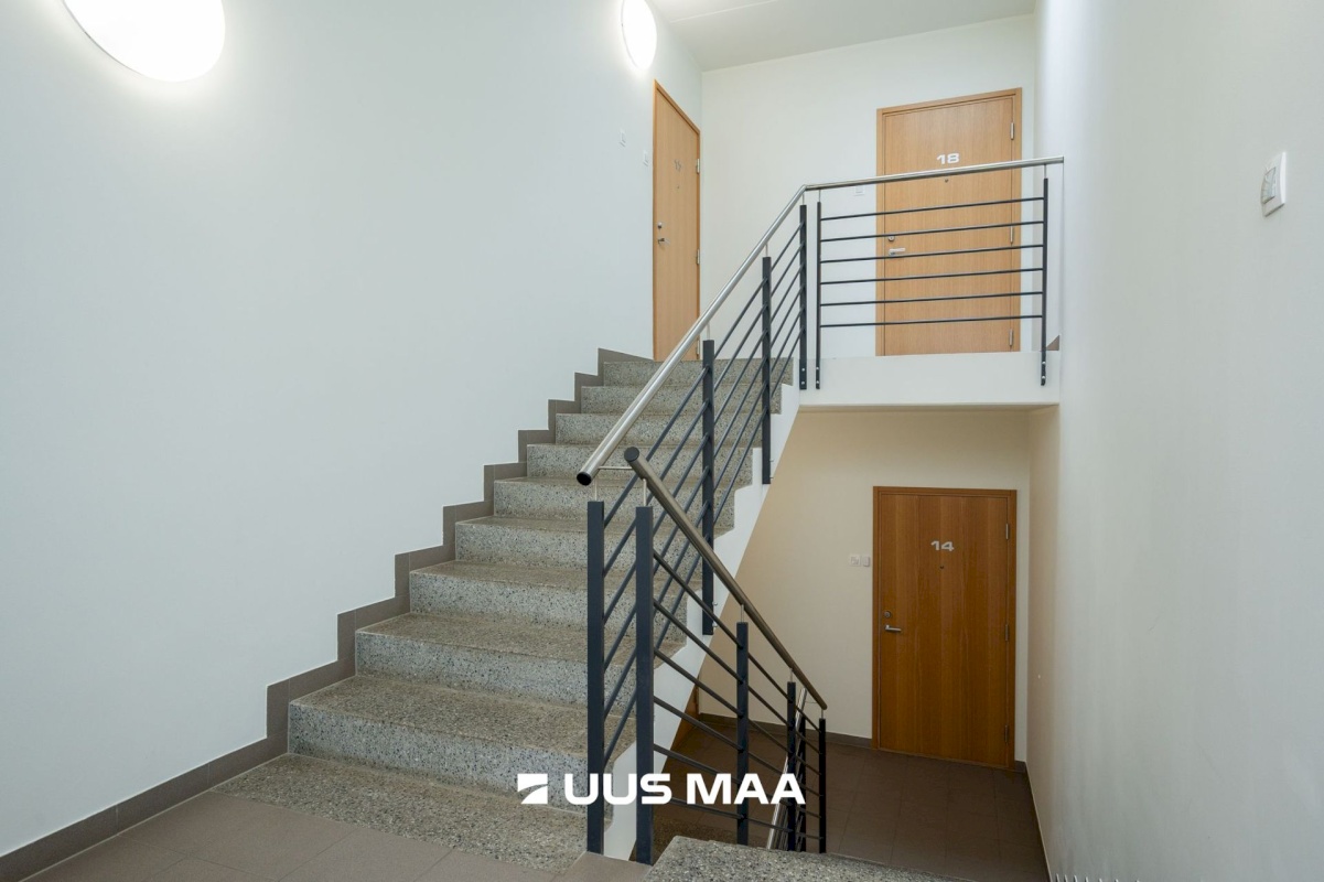 Tartu linn, Tartu linn, Raadi-Kruusamäe, Raadi, Pärna allee 9