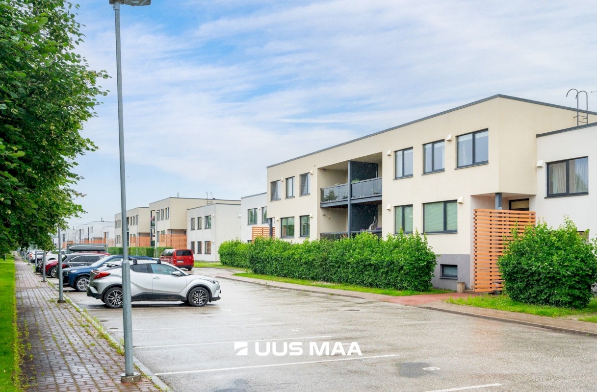 Tartu linn, Tartu linn, Raadi-Kruusamäe, Raadi, Pärna allee 9
