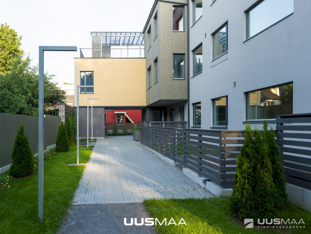 Tallinn, Kesklinna linnaosa, J. Poska 31