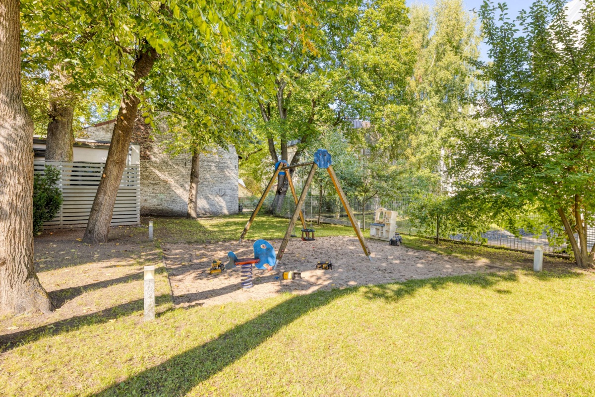Tallinn, Kesklinna linnaosa, J. Poska 31