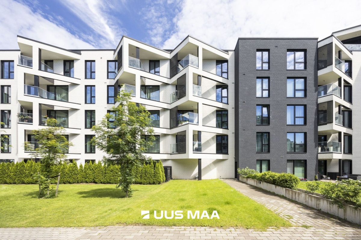 Tallinn, Kesklinna linnaosa, Kadriorg, R. Tobiase 11