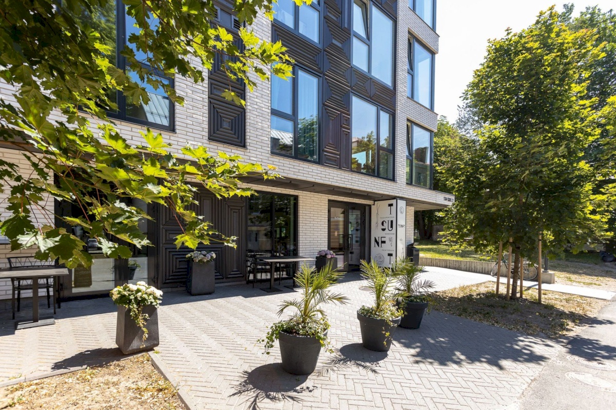 Tallinn, Kesklinna linnaosa, Toom-Kuninga 21