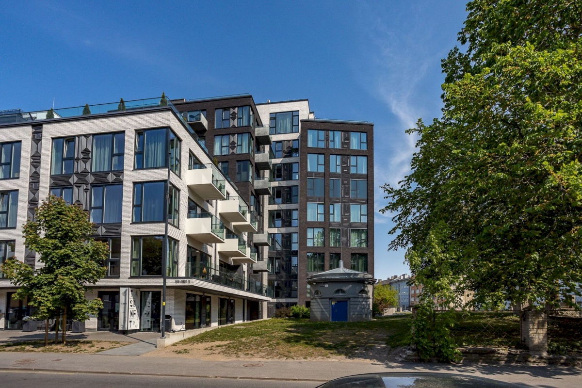 Tallinn, Kesklinna linnaosa, Toom-Kuninga 21