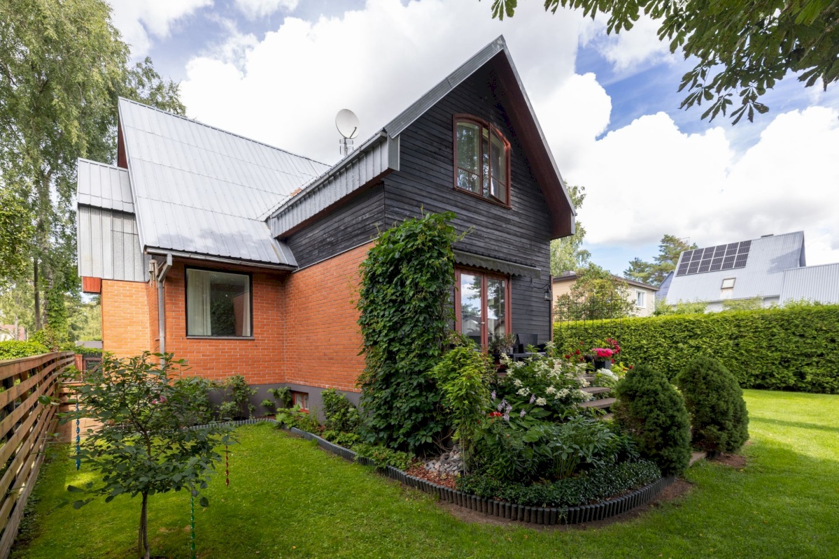 Tallinn, Nõmme linnaosa, Jõhvika 2a