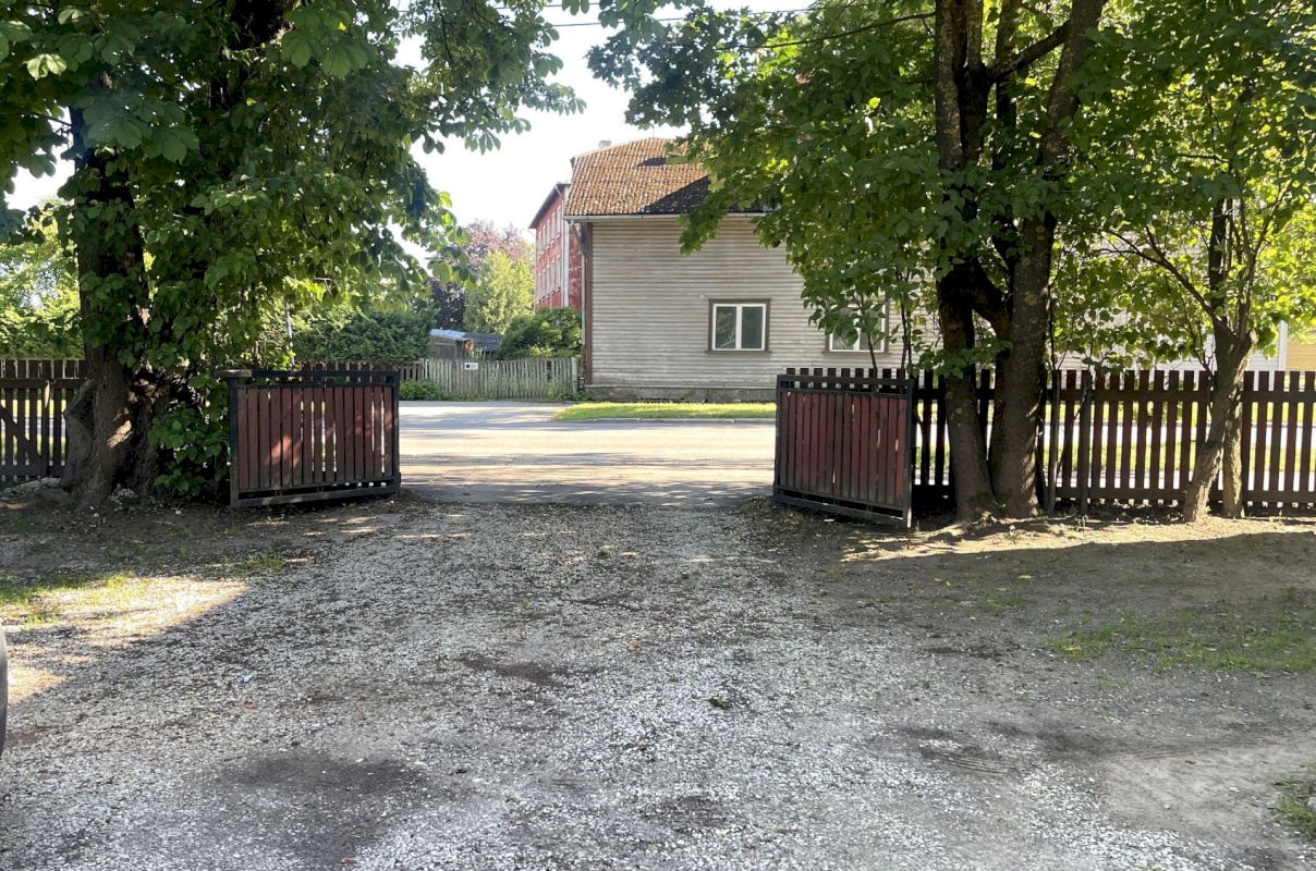 Tartu linn, Tartu linn, Karlova, Tähe 70