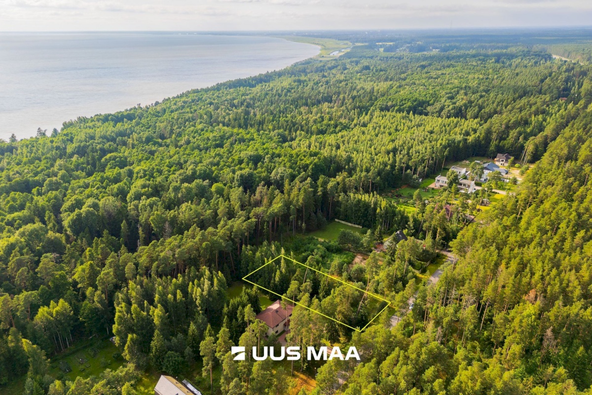 Häädemeeste vald, Reiu küla, Posti tee 48