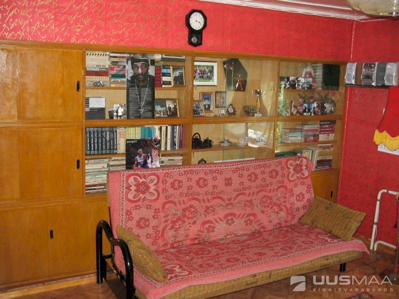 Pärnu linn, Pärnu linn, Mai, A.H.Tammsaare pst. 60a