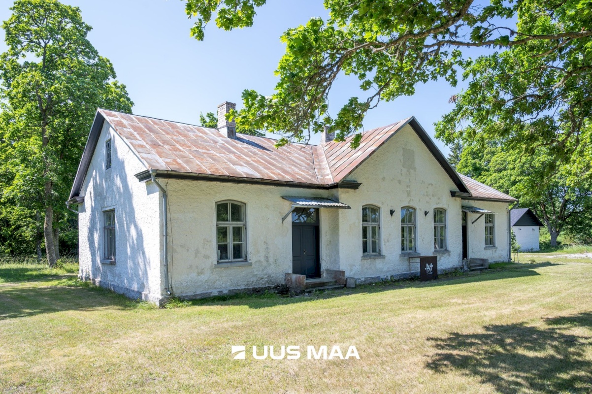 Saaremaa vald, Lümanda küla, Pikanina
