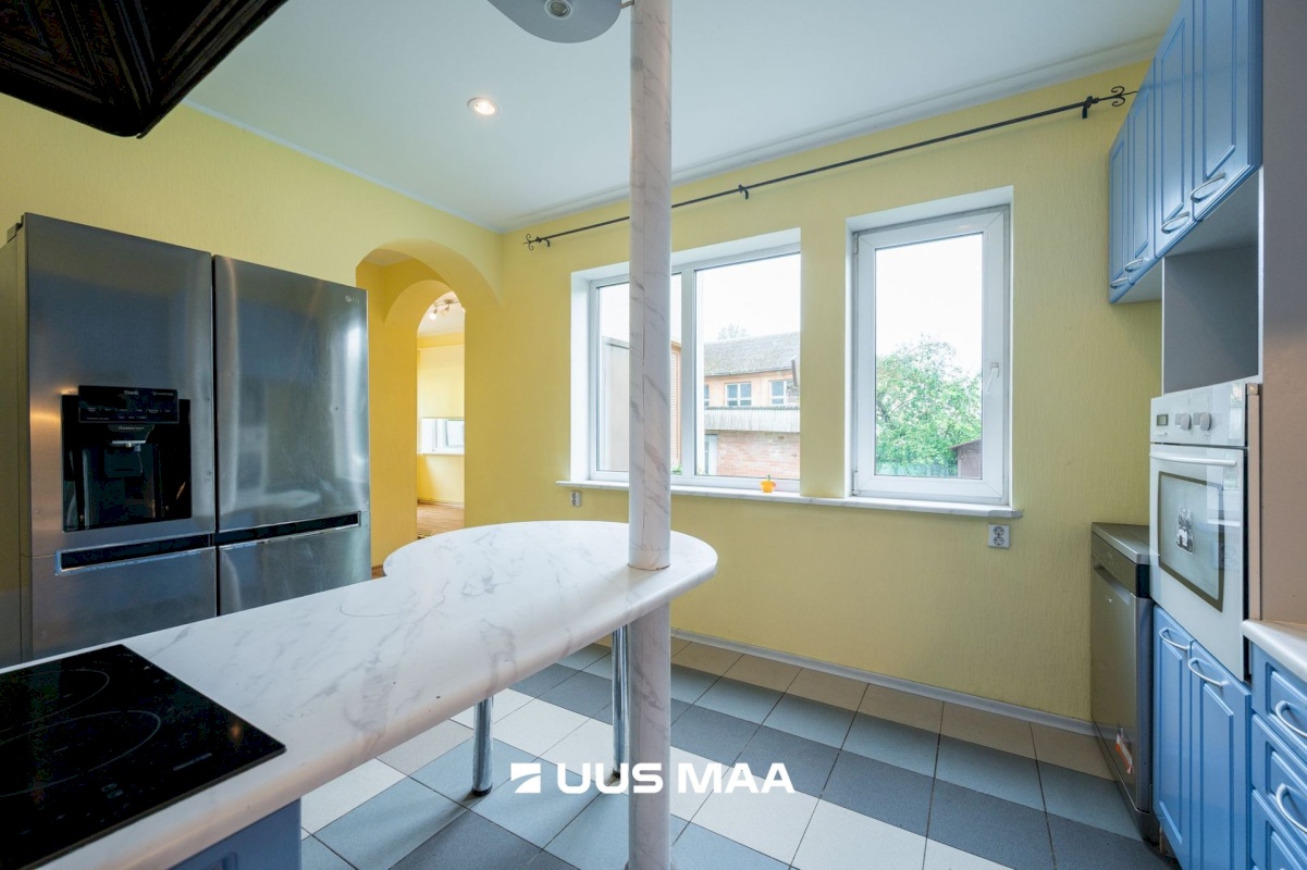 Tartu linn, Tartu linn, Supilinn, Emajõe 12