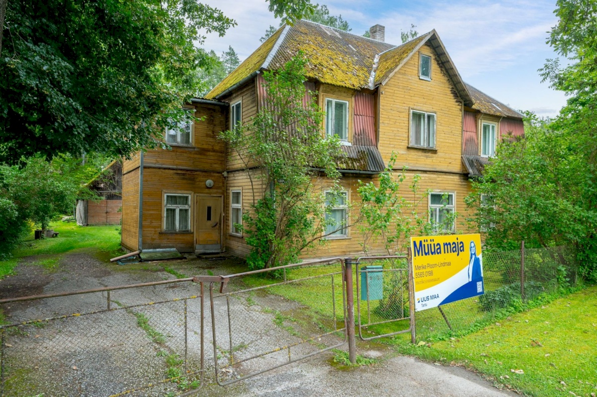 Elva vald, Elva linn, Turuplatsi 1