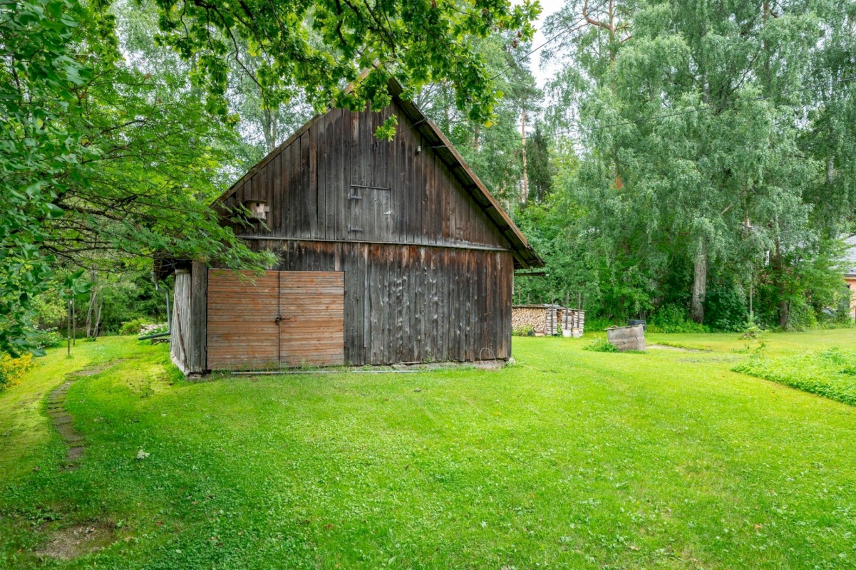 Elva vald, Elva linn, Turuplatsi 1