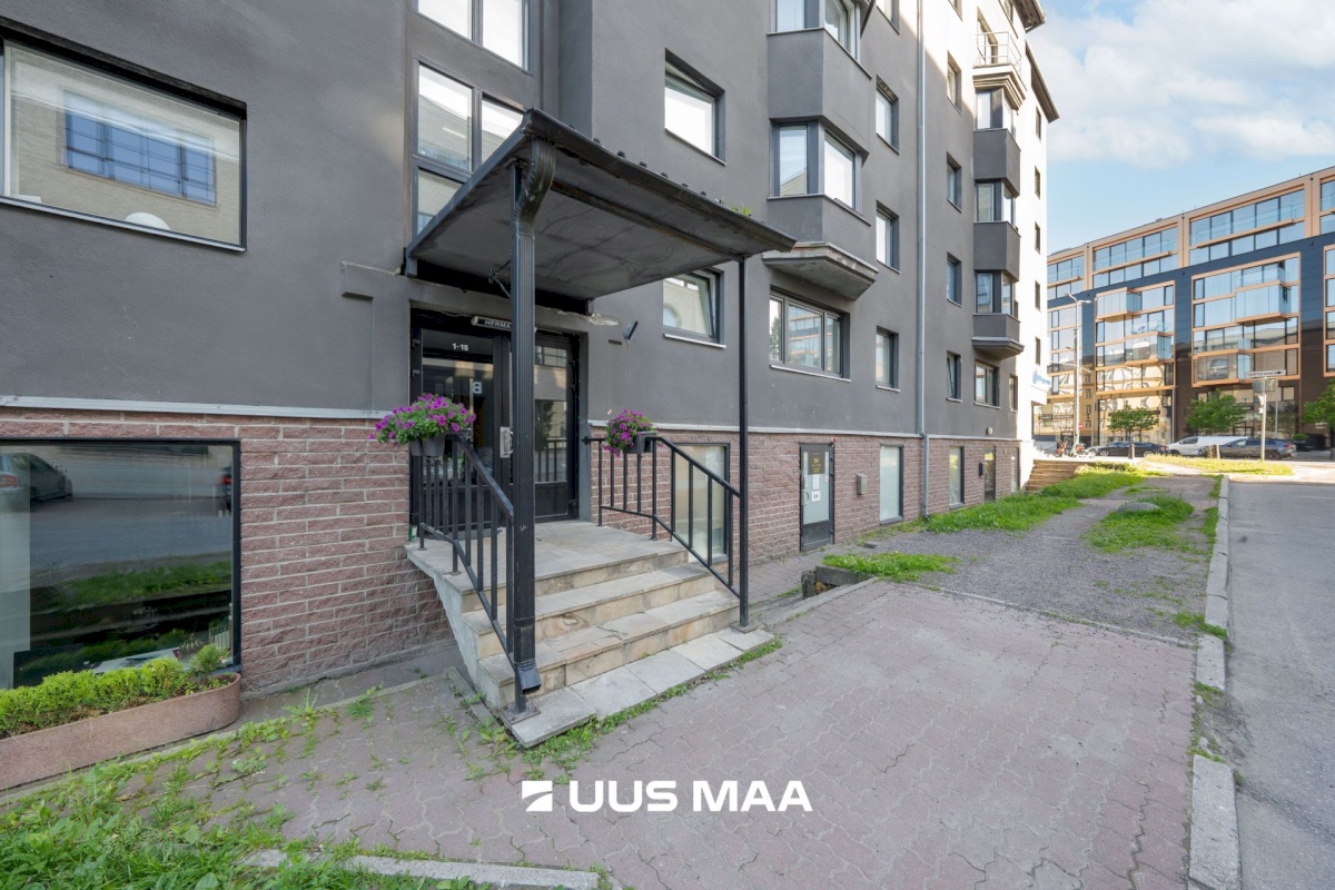 Tallinn, Kesklinna linnaosa, K. A. Hermanni 2