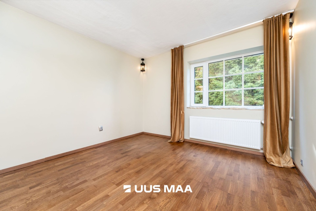 Viimsi vald, Püünsi küla, Meremärgi tee 12