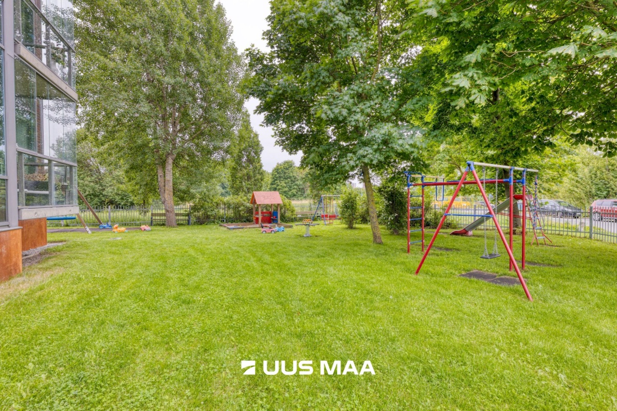 Tallinn, Kesklinna linnaosa, Kadriorg, Võidujooksu 1