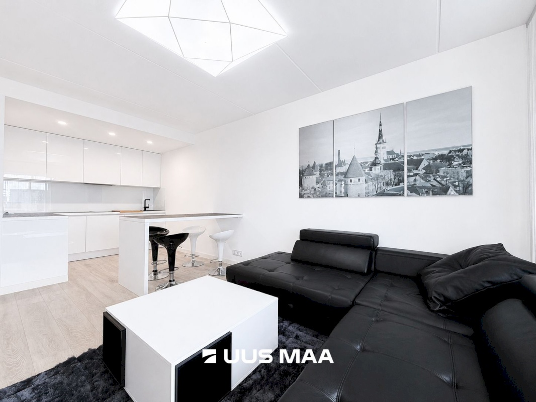 Tallinn, Kesklinna linnaosa, Maakri, Maakri tn 36