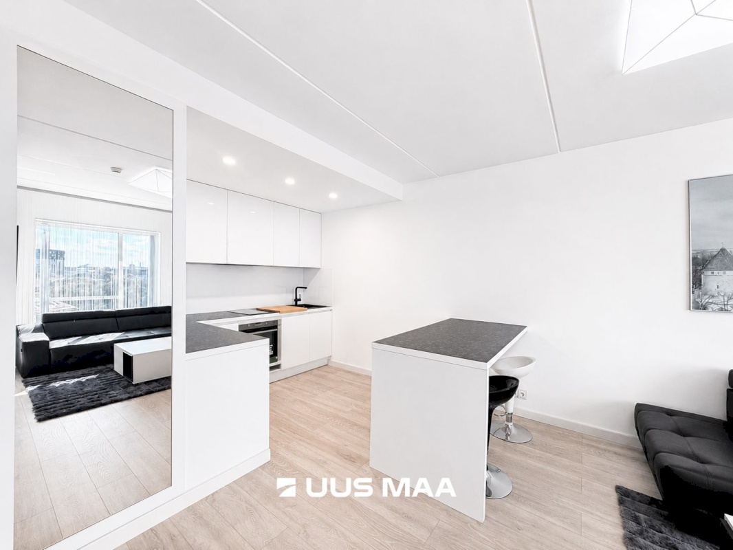 Tallinn, Kesklinna linnaosa, Maakri, Maakri tn 36