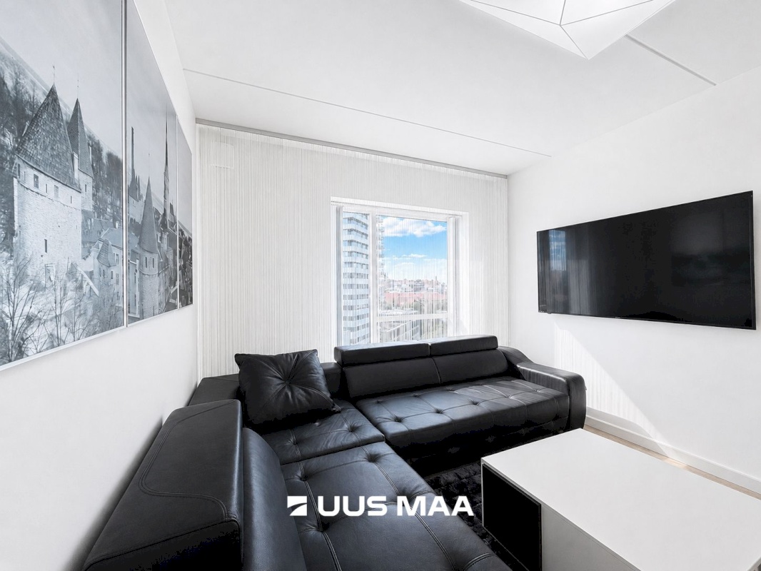 Tallinn, Kesklinna linnaosa, Maakri, Maakri tn 36