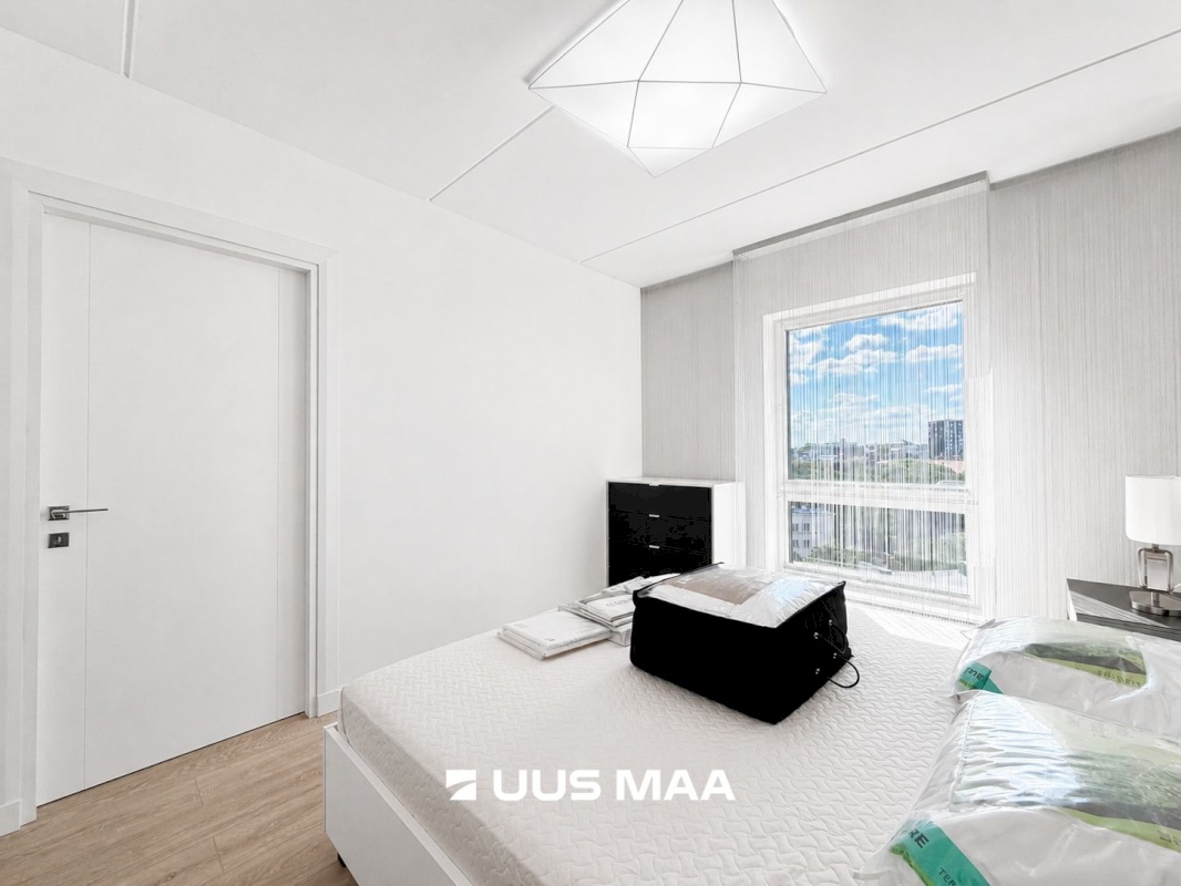Tallinn, Kesklinna linnaosa, Maakri, Maakri tn 36