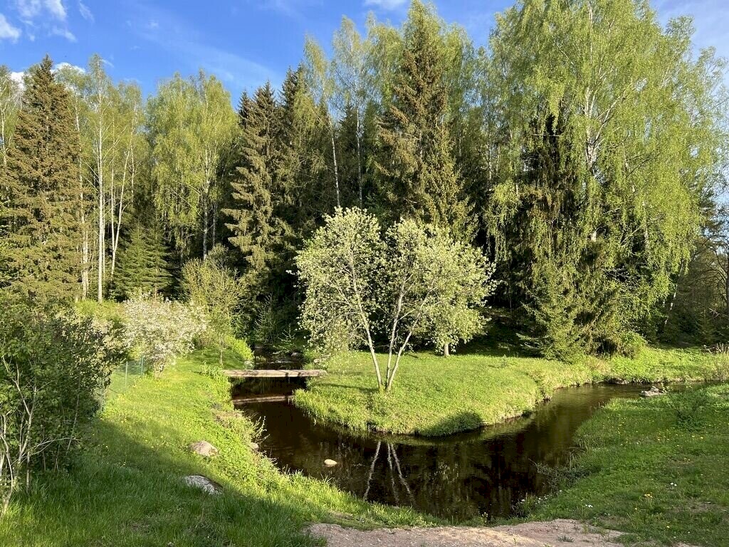Kastre vald, Uniküla
