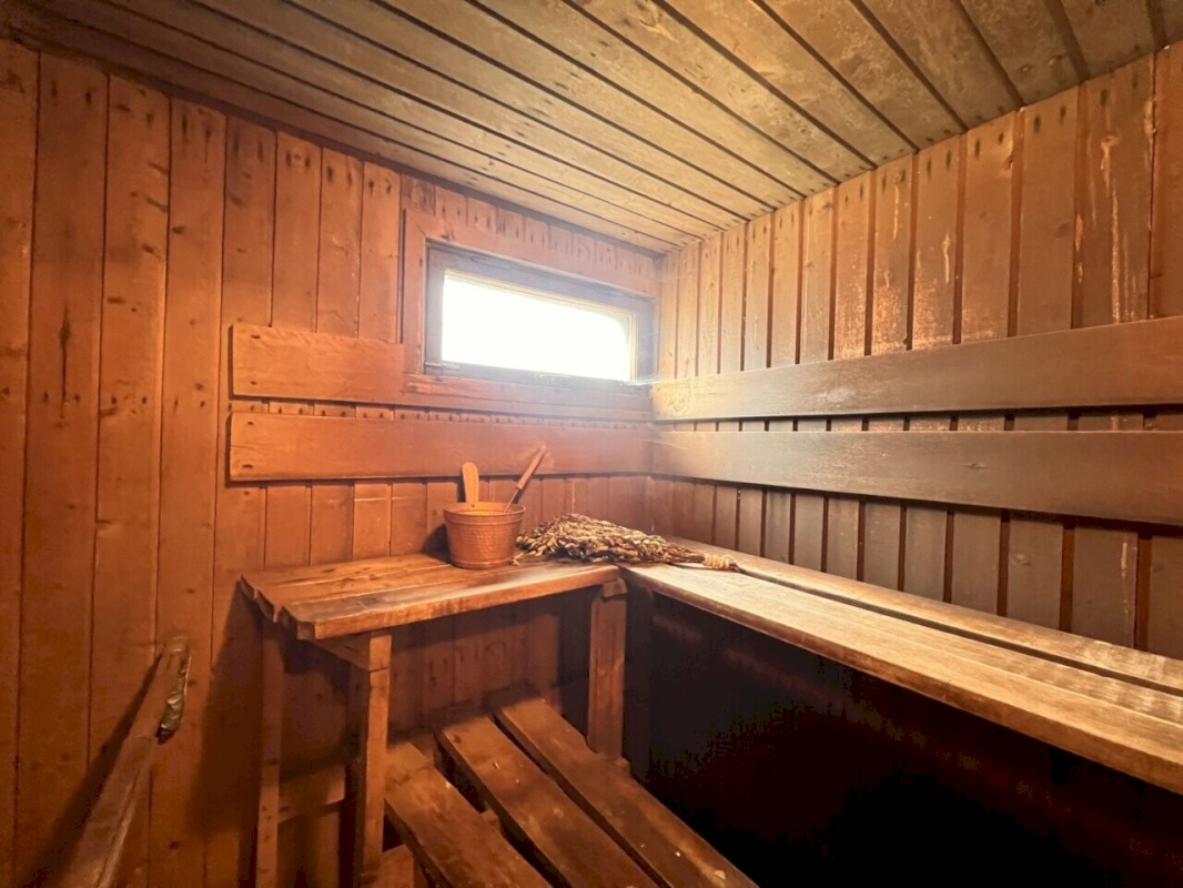 Kastre vald, Lääniste küla