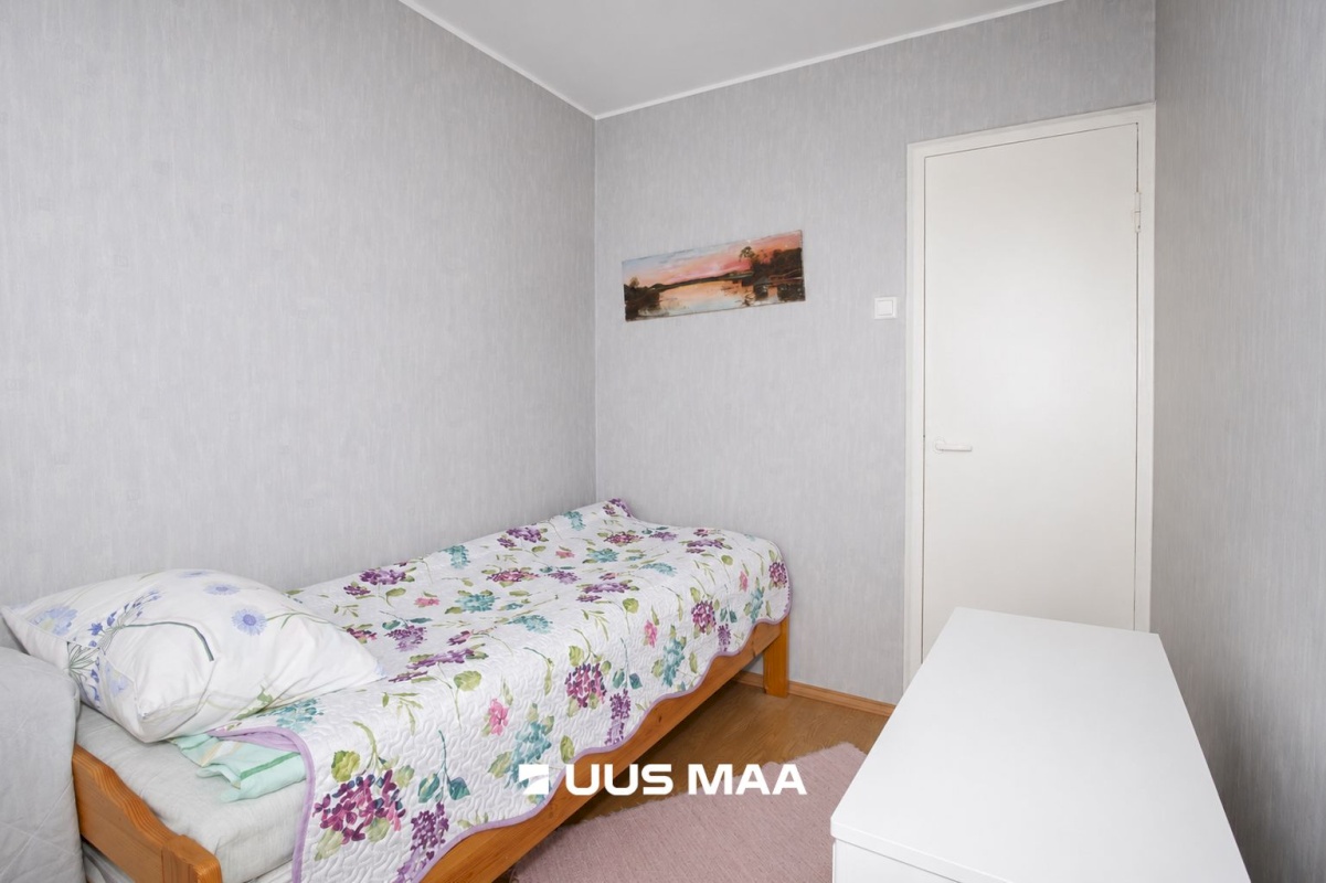 Rapla vald, Kabala küla, Kooli tee 6