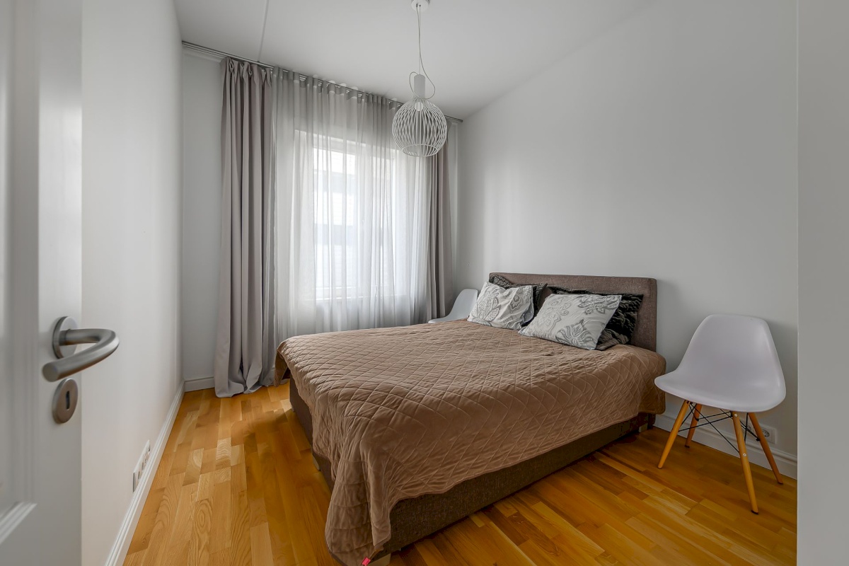 Tallinn, Kesklinna linnaosa, Kadriorg, Raua 34