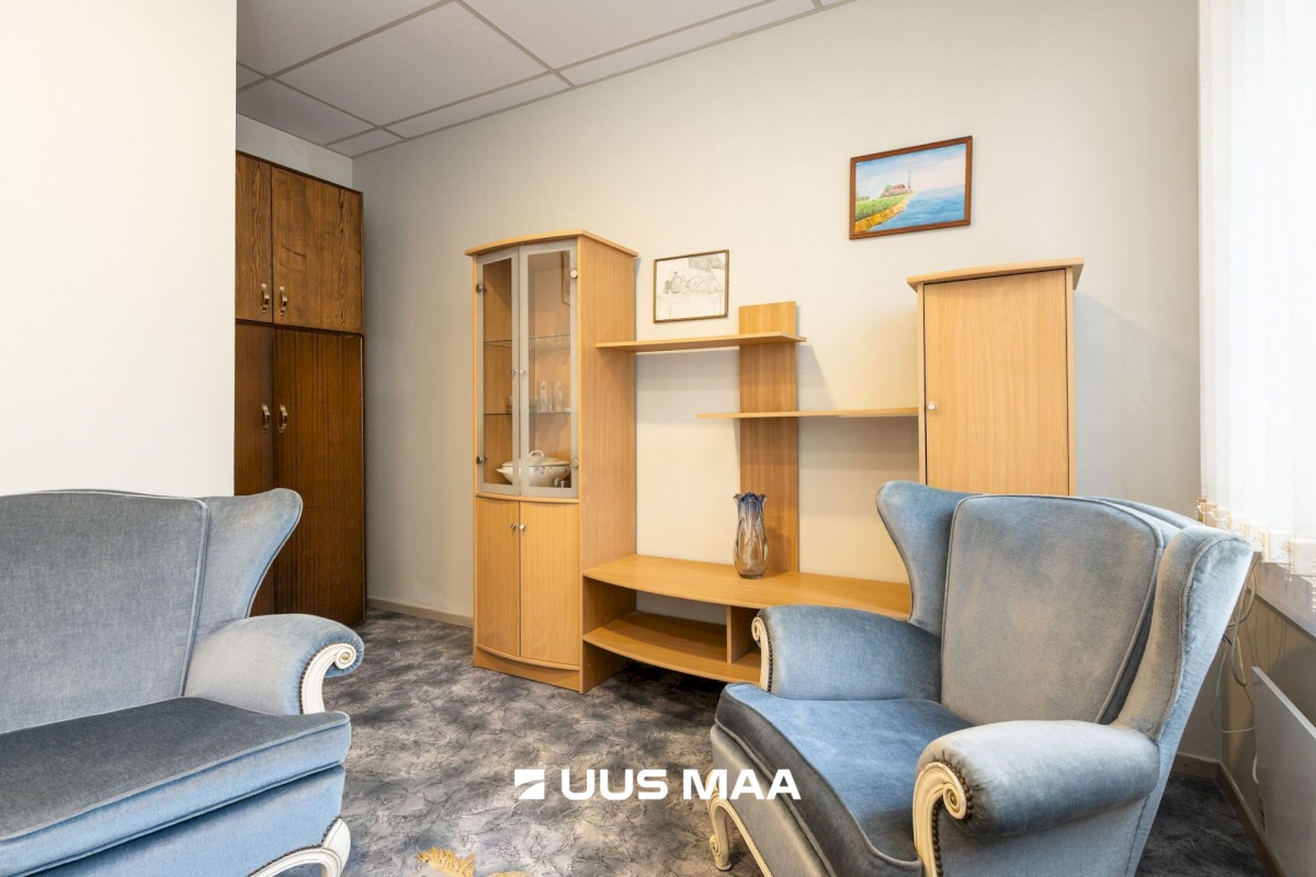 Tallinn, Nõmme linnaosa, Männiku, Väike-Männiku 4
