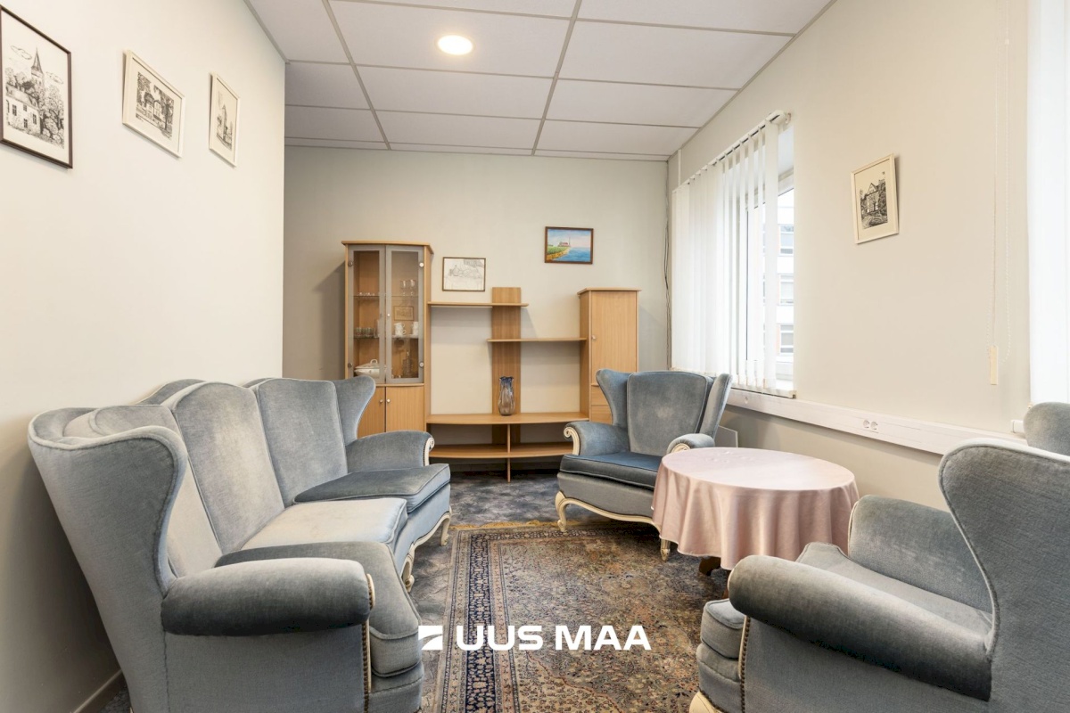 Tallinn, Nõmme linnaosa, Männiku, Väike-Männiku 4