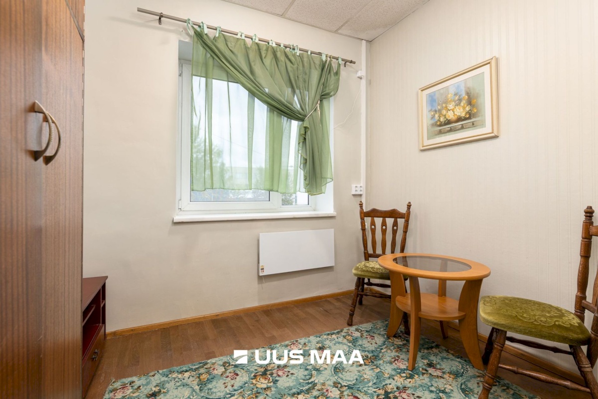 Tallinn, Nõmme linnaosa, Männiku, Väike-Männiku 4