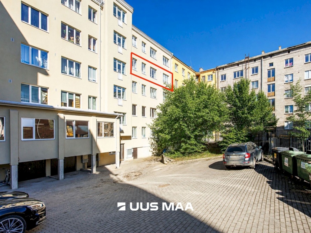 Tallinn, Kesklinna linnaosa, Narva mnt 10