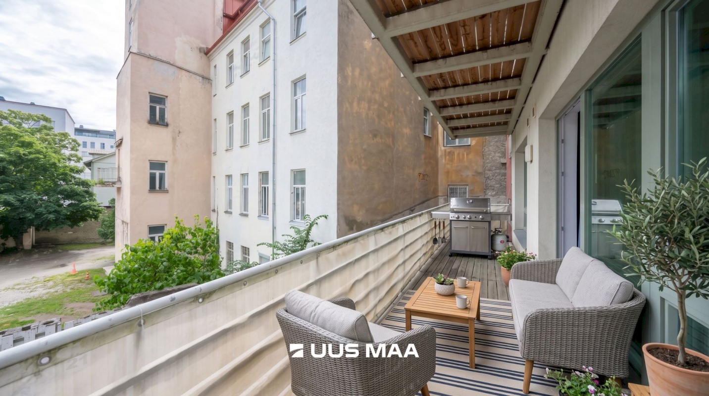 Tallinn, Kesklinna linnaosa, Kadriorg, Tina 21