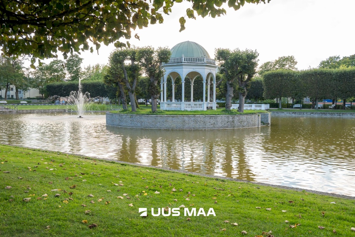 Tallinn, Kesklinna linnaosa, Kadriorg, Tina 21