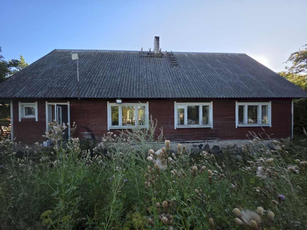 Saaremaa vald, Röösa küla, Enno