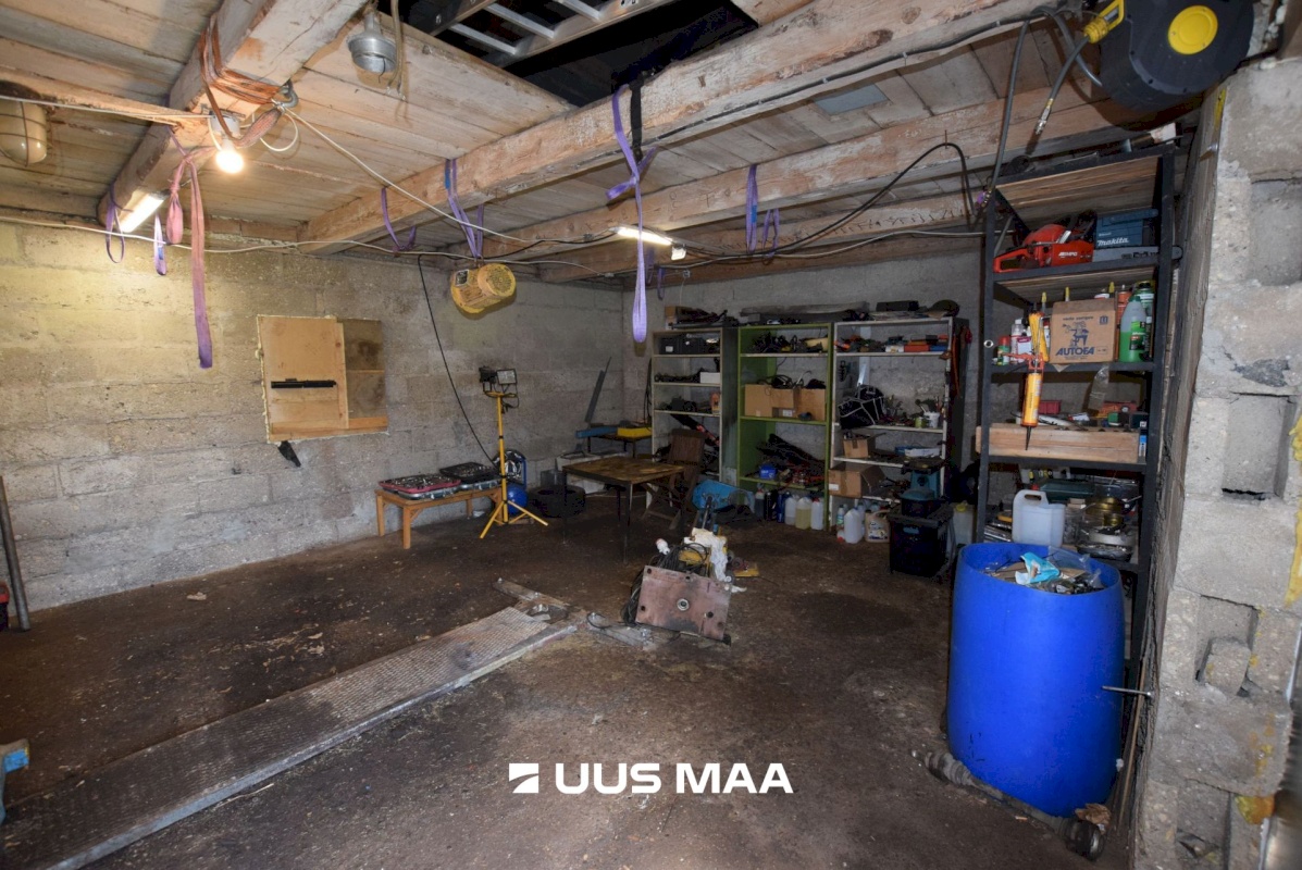 Lääneranna vald, Helmküla