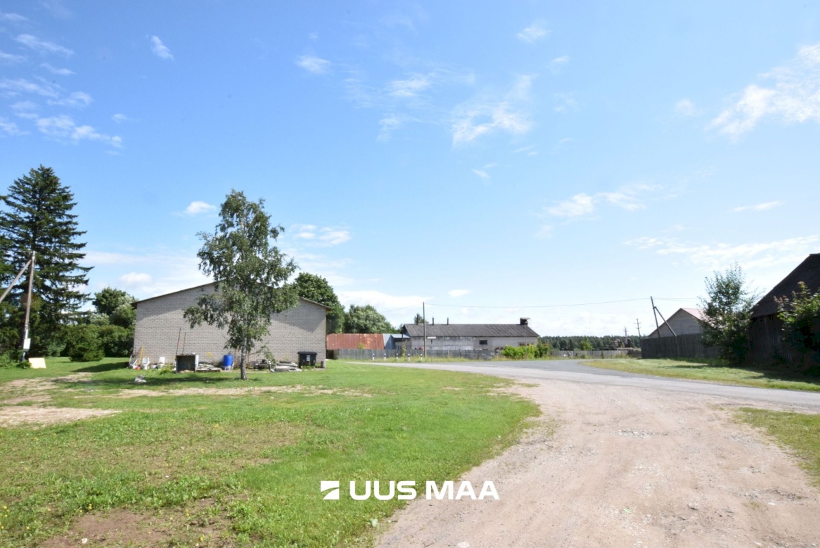 Lääneranna vald, Helmküla