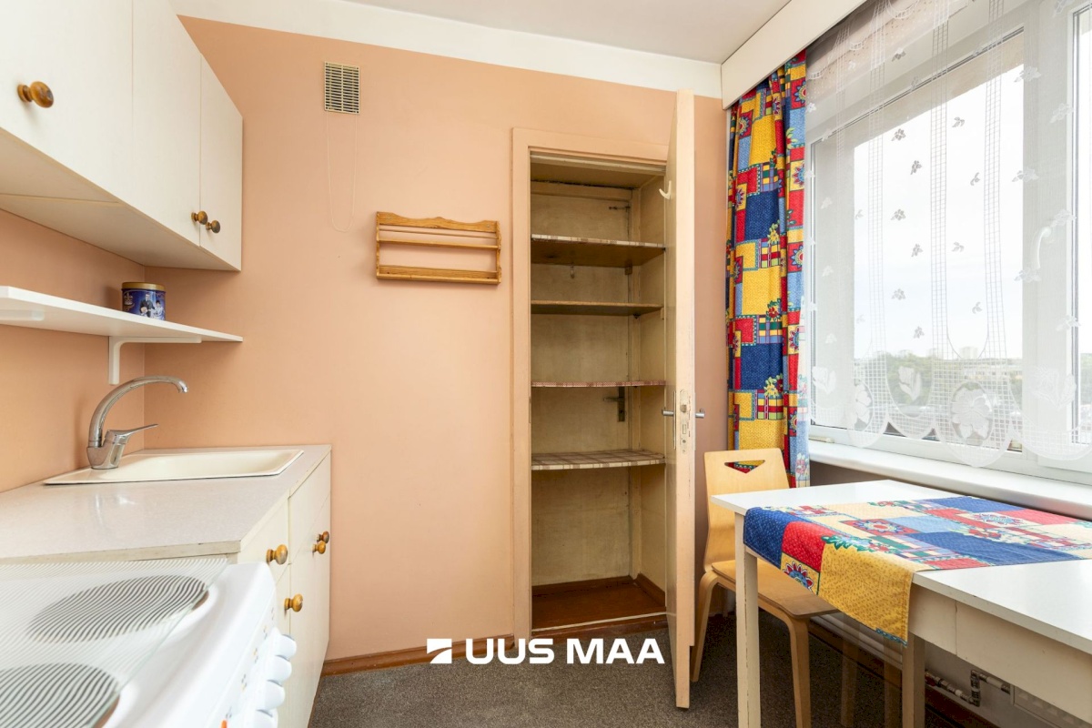 Tallinn, Kesklinna linnaosa, Keldrimäe, Liivalaia 40